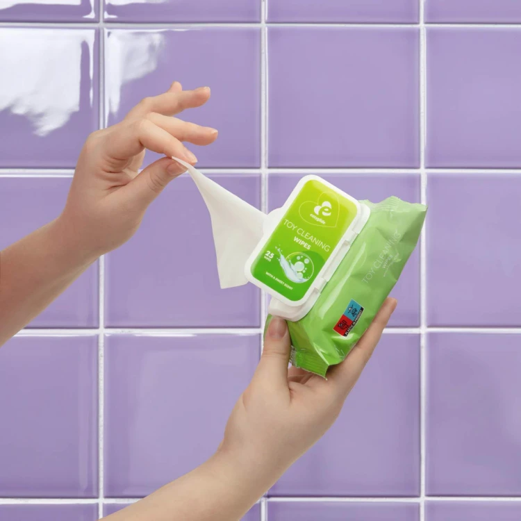 EasyGlide - chusteczki do czyszczenia zabawek erotycznych 25 listków